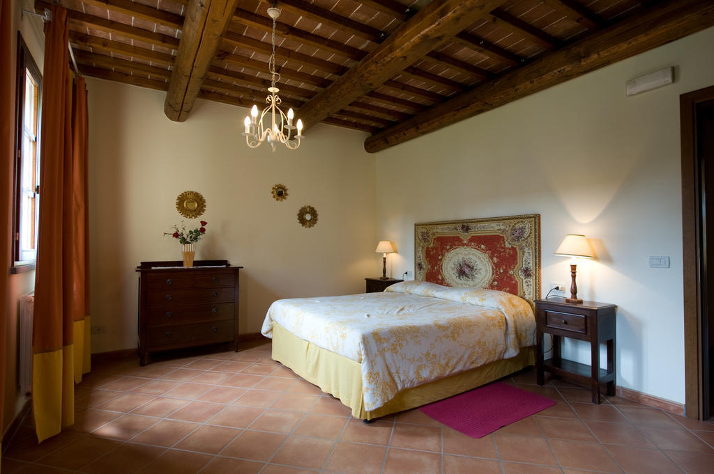 Azienda Agricola Ed Agrituristica Cafaggio Villa San Miniato Bilik gambar