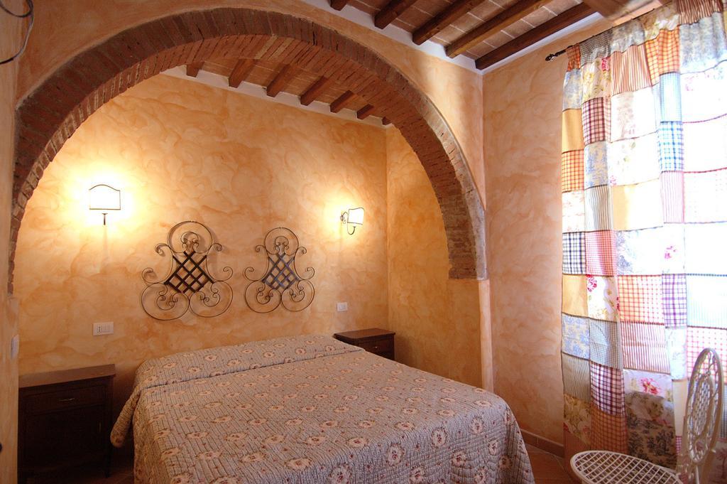 Azienda Agricola Ed Agrituristica Cafaggio Villa San Miniato Bilik gambar